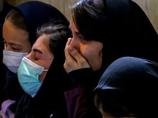 «شیطنت دانش‌آموزان»؛ گزارش «وزیر بهداشت» درباره مسمومیت دختران در مدرسه+ جزئیات