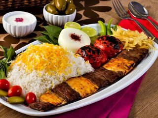طرز تهیه غذا‌های ایرانی خوشمزه، بدون روغن!