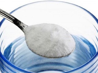 اگر روزانه به صورت ناشتا آب نمک بخوریم چه اتفاقی در بدنمان می‌افتد
