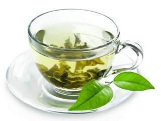 آشنایی با خواص چای سبز + خطرات نوشیدن چای سبز
