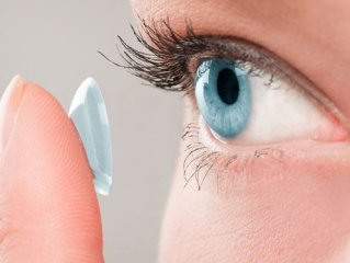 آنچه باید درباره عفونت ناشی از لنزهای چشمی بدانید