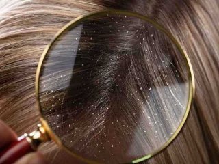 ۱۰ اشتباه رایجی که به موی شما آسیب می‌رساند+ تصاویر