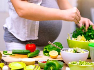 توصیه‌های غذایی برای مبتلایان به دیابت بارداری