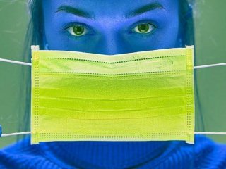 راهکار رهایی از عوارض ماسک زدن طولانی برای پوست