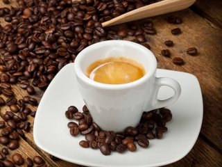 قهوه، یک نوشیدنی ادرارآور یا درمانگر یبوست؟
