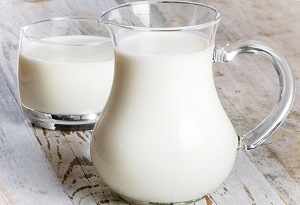 بهترین شیر برای مصرف افراد سرد مزاج یا گرم مزاج