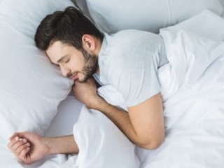 خواب بعد از 40 سالگی چه اهمیتی دارد؟