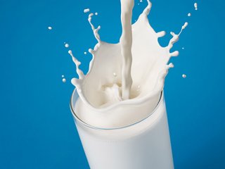 با مصرف منظم شیر خطر ابتلا به بیماری های قلبی را کاهش دهید