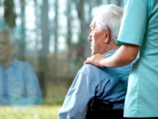 نکات مهم در مراقبت روزمره آلزایمری‌ها ( قسمت پنجم )