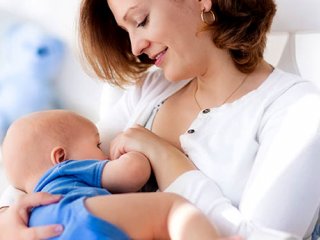 بیمه سلامت نوزاد با آغوز