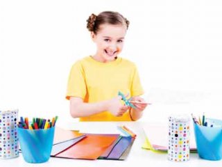 نقش هنر و کاردستی در تقویت خلاقیت و هوش کودک