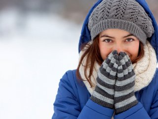 چرا زنان بیشتر از مردان سرما را احساس می کنند؟