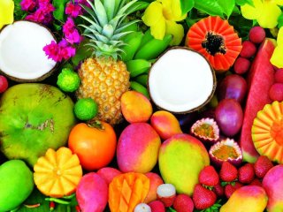 کدام میوه ها را هر روز می توانیم بخوریم؟