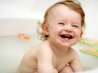 تغذیه سالم و پدیده‌ دندان درآوردن نوزاد (1)