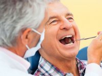 مشکلات دندانی در سالمندان