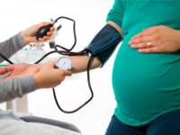 بررسی علل تغييرات فشارخون در مادران باردار