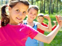 چگونه فعالیت بدنی را در بچه‌ها توسعه دهیم