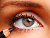 نقش مهم مداد چشم در زیبایی آرایش