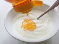 ترکیب عسل و ماست، درمانی مؤثر برای یک مشکل زنانه