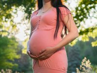 راهکار‌های درمان ورم پا در بارداری
