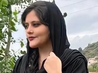 فرماندهی انتظامی تهران: هیچگونه برخورد فیزیکی با مهسا امینی نشد+ فیلم