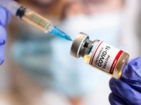 پرستار آمریکایی بعد از تزریق واکسن فایزر کرونا گرفت