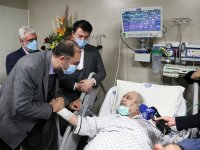 عیادت از محمد کاسبی روی تخت بیمارستان