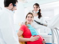 بهترین زمان برای درمان های دندانپزشکی در دوران بارداری