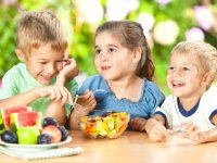 مکمل‌های غذایی و دارویی ضروری برای کودکان