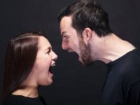 چرا زن و شوهرها با هم دعوا می کنند