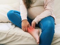 تورم پاها؛ رنج مشترک مادران باردار