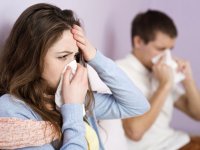 آشنایی با تفاوت‌ های آنفلوآنزا و سرماخوردگی
