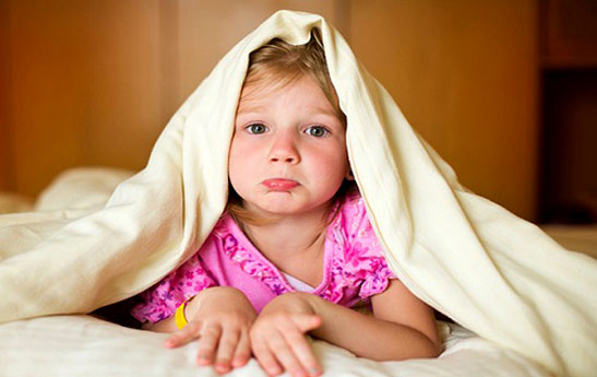 کم‌خوابی به مغز کودکان آسیب می‌رساند