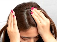 اگر از شوره مو رنج می‌برید، این توصیه‌های پزشکی را به هیچ‌عنوان از دست ندهید!